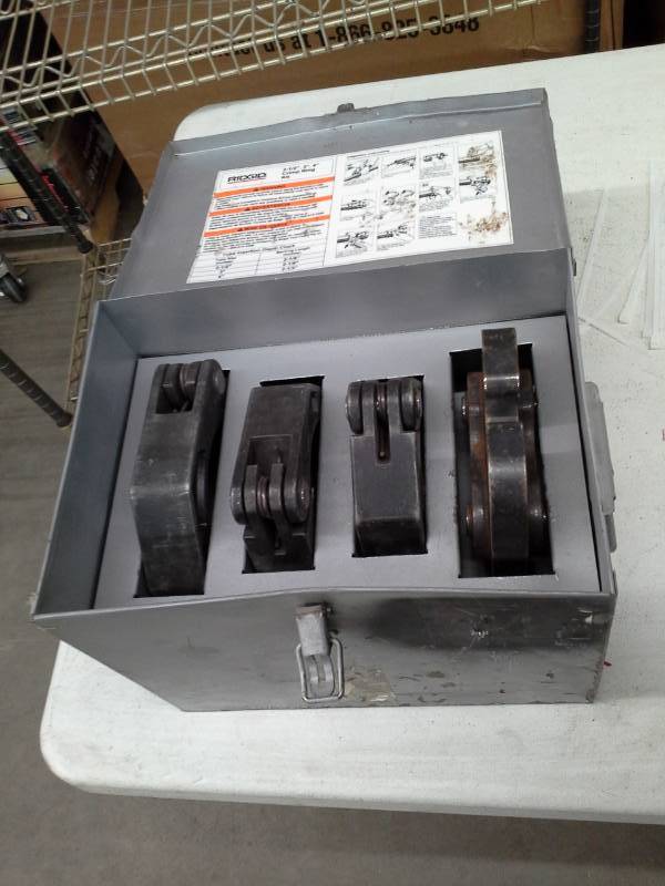 lot 691 image: Ridgid 2-12in., 3in., 4in. Crimp Ring Kit with Case