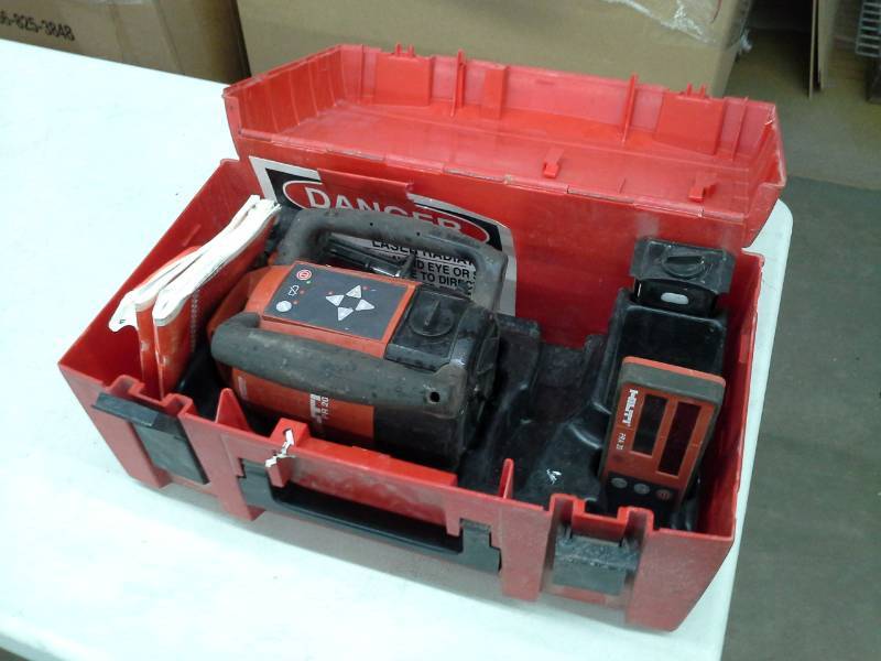 lot 710 image: 2007 Hilti PR-20, PR-20A 620-690nm Laser with Case, Manuals