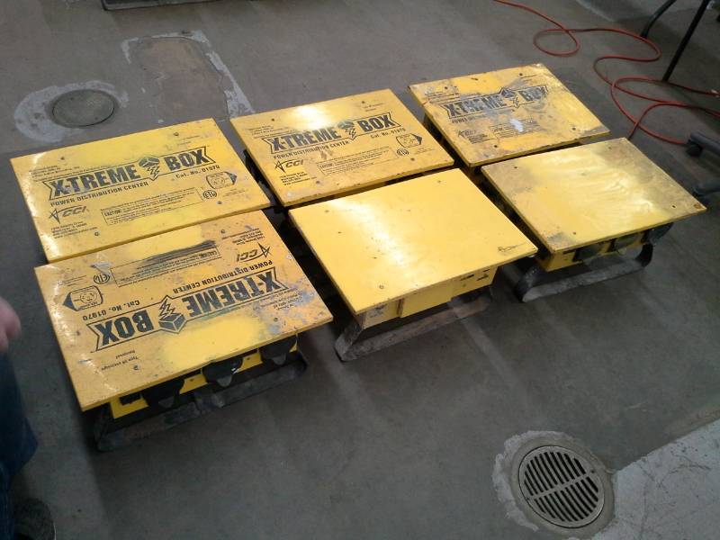lot 714 image: Lot of 6 X-treme Box Power Distribution Centers