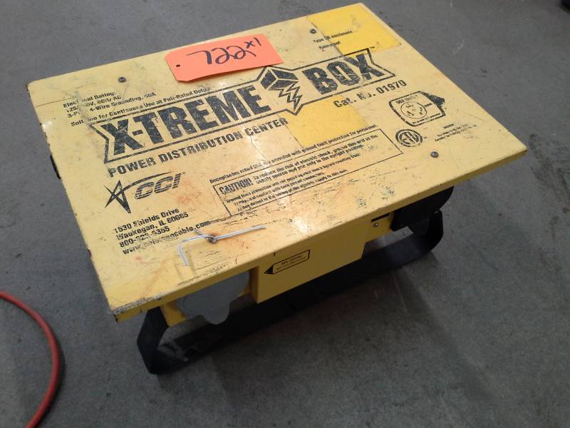 lot 722 image: X-treme Box Power Distrbution Center