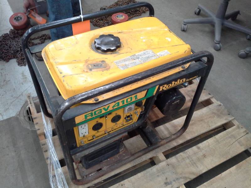 lot 516 image: Subaru Robin RGV 4101 Portable Generator