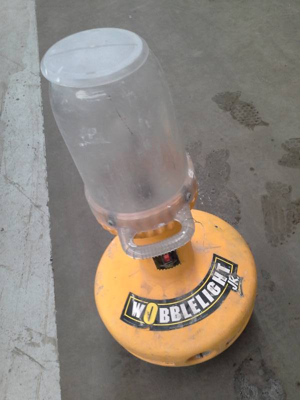 lot 740 image: Wobblelight Metal Halide Light