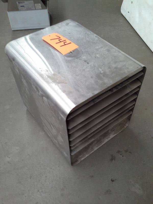 lot 744 image: Sunne Air Heater