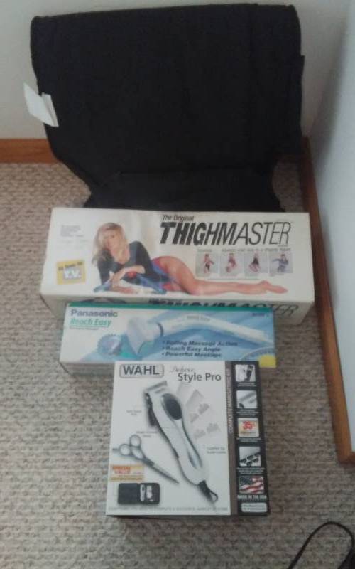 lot 13 image: Chair Massager, Thigh Master, Massager, Wahl Hair Cutting Kit