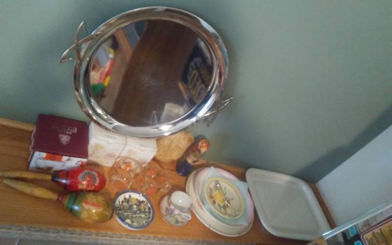lot 25 image: Kromex Tray, Vintage Dish Ware, Maracas, Decor