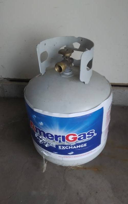 lot 49 image: Propane Tank