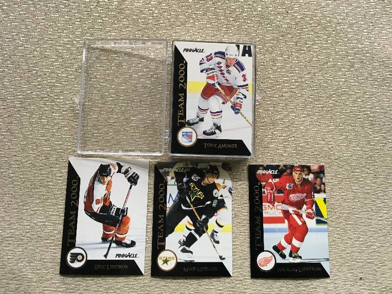 Pinnacle Team 2000 NHL Card Set