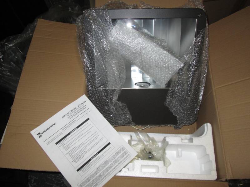 lot 21 image: Intermatic HID Area Lighting...