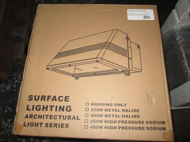 lot 73 image: Intermatic surface mount Metal Hali...