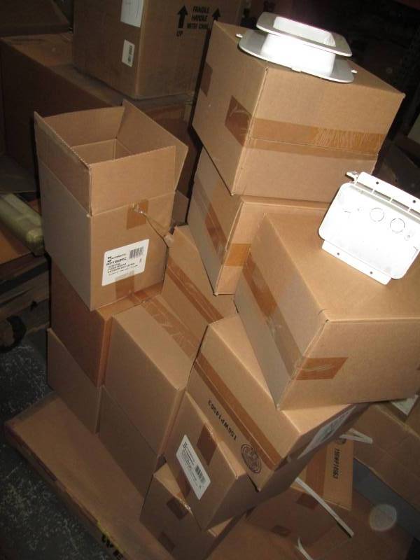 lot 133 image: 17 Boxes of Intermatic vertical flu...
