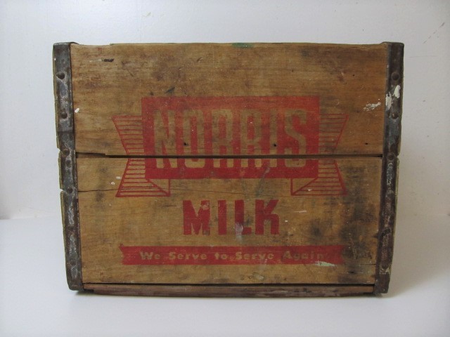 lot 61 image: Vintage NORRIS Milk Wooden Dairy Crate