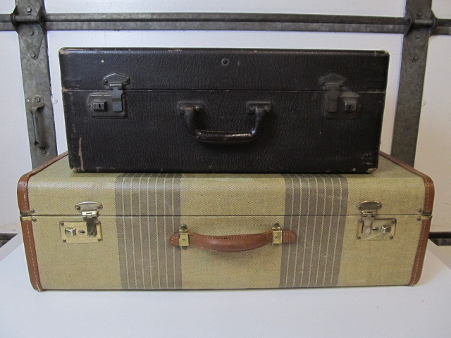 lot 71 image: Pair of Vintage Suitcases