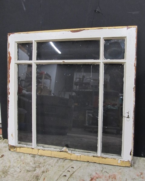 lot 73 image: Antique Leaded Glass Window