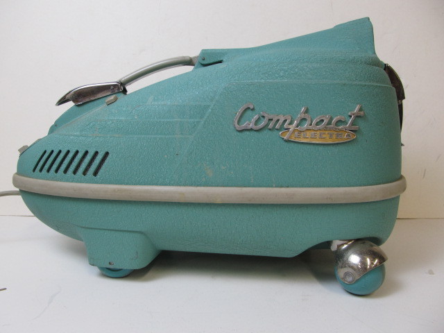 lot 123 image: Nice Mid Century Interstate Airline Vacuum Cleaner