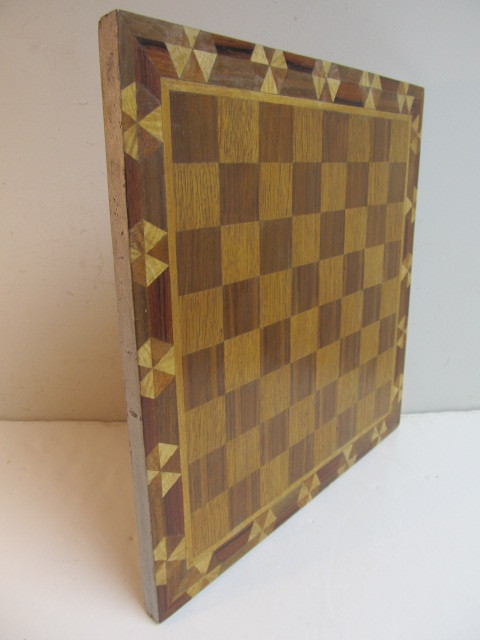 lot 148 image: Vintage Hand Made Inlaid Wood Folk Art Chess Board