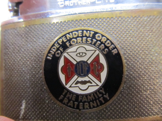lot 214 image: Vintage IOF Fraternal&nbspAdvertising Cigarette Lighter
