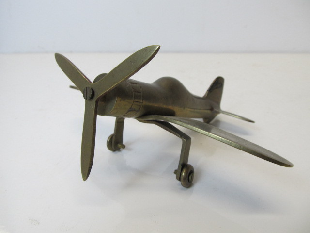 lot 222 image: Vintage Solid Brass Desk Airplane
