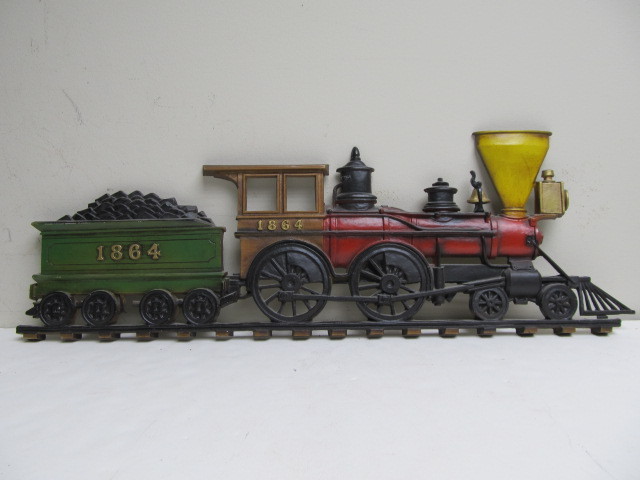 lot 9 image: Vintage Cast Metal Locomotive Sexton Wall Hanging