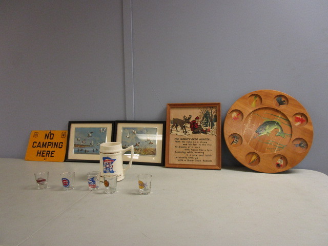 lot 354 image: SPORTS SHOT GLASSES AND OUTDOORS ART
