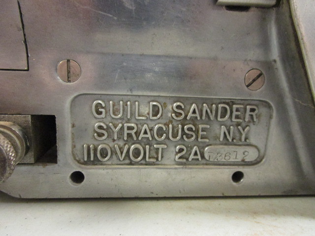 lot 320 image: GUILD BELT SANDER
