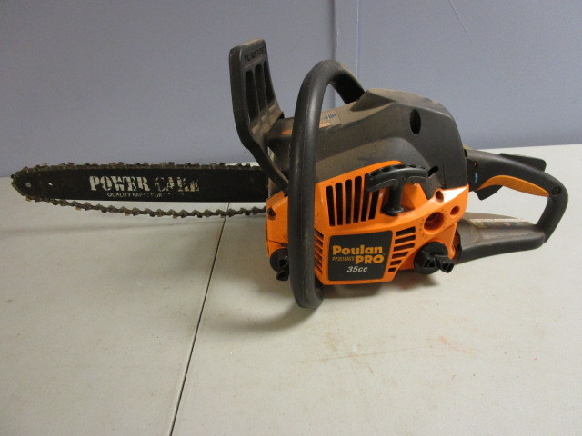 lot 315 image: GAS POWERED CHAIN SAW
