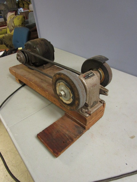 lot 309 image: GRINDER