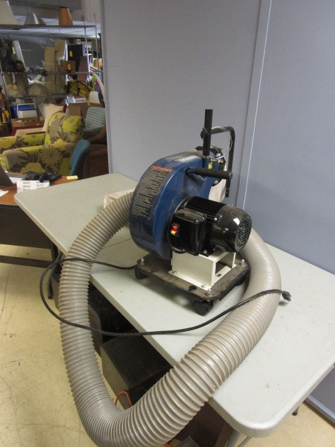 lot 307 image: DUST COLLECTOR