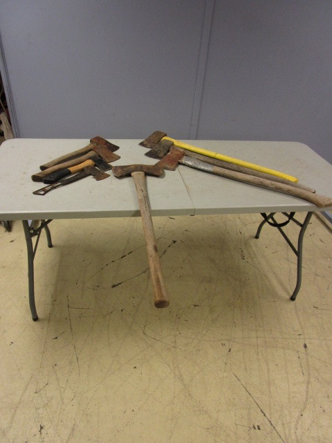 lot 422 image: COLLECTION OF AXES