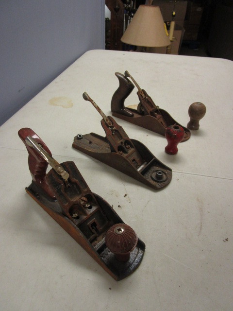 lot 436 image: VINTAGE BLAILEY WOOD PLANERS