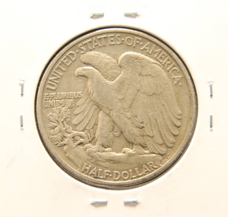 1939 WALKING LIBERTY SILVER HALF DOLLAR