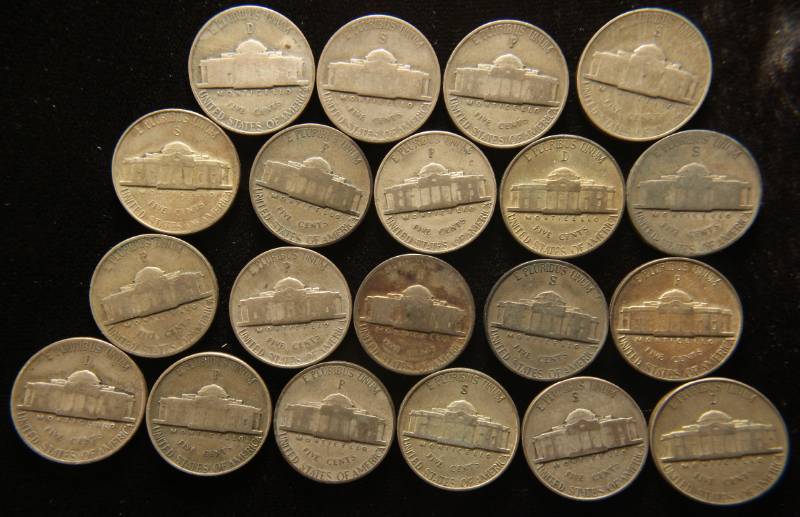 GROUP OF 20 US WWII WARTIME SILVER NICKELS