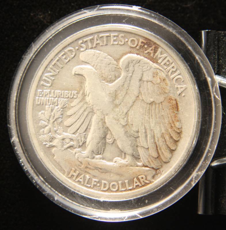 1938 WALKING LIBERTY HALF DOLLAR IN AIRTITE