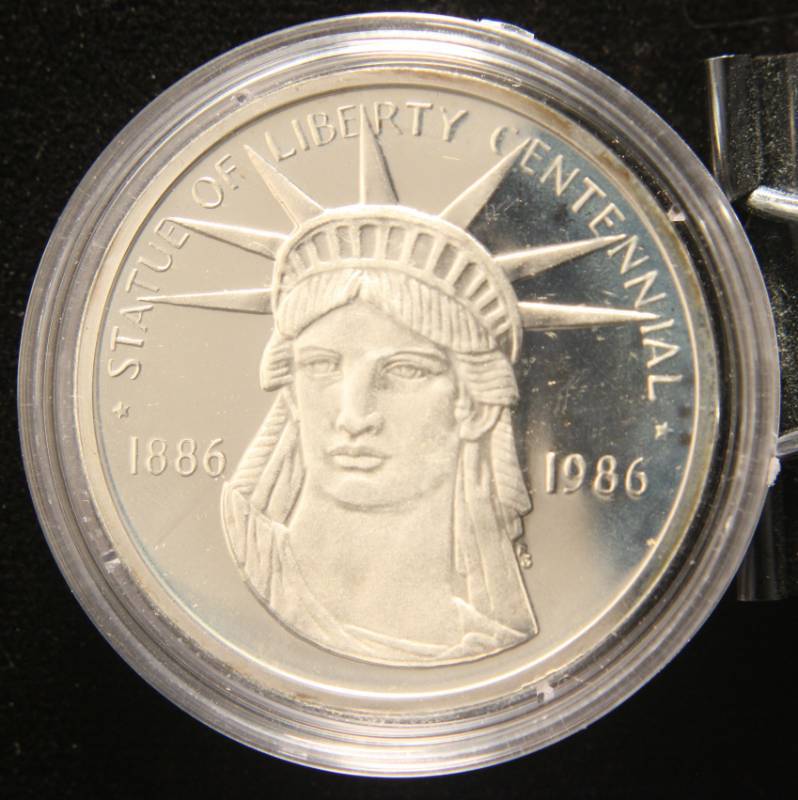 1986 JOHN F KENNEDY STERLING SILVER STATUE OF LIBERTY CENTENNIAL IN AIRTITE