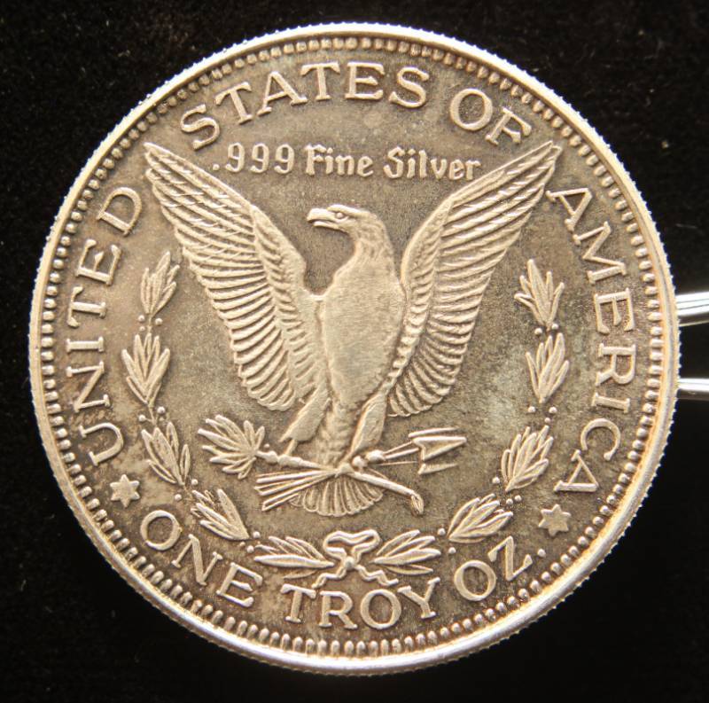 1 TROY OZ. .999 FINE SILVER MORGAN DOLLAR DESIGN
