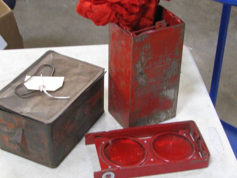 Union Leader Tobacco Tin