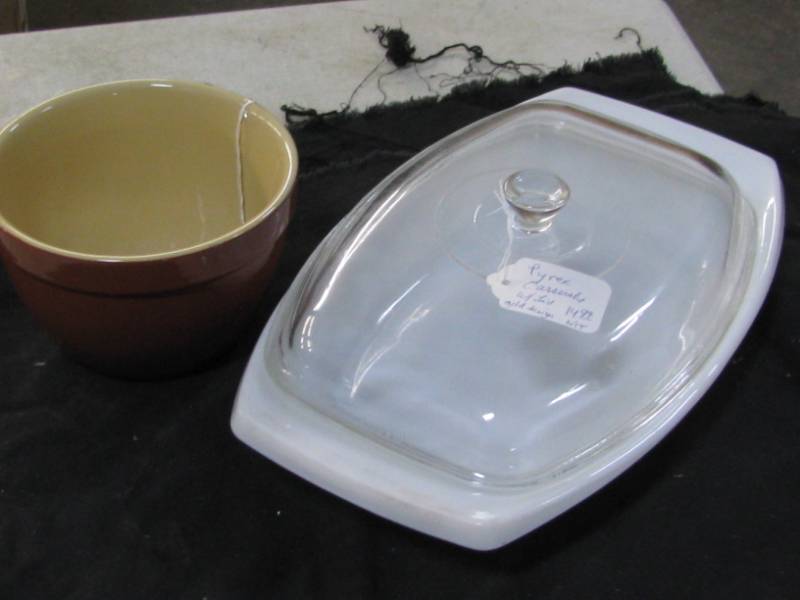 Pyrex Covered Casserole & Crock Bowl