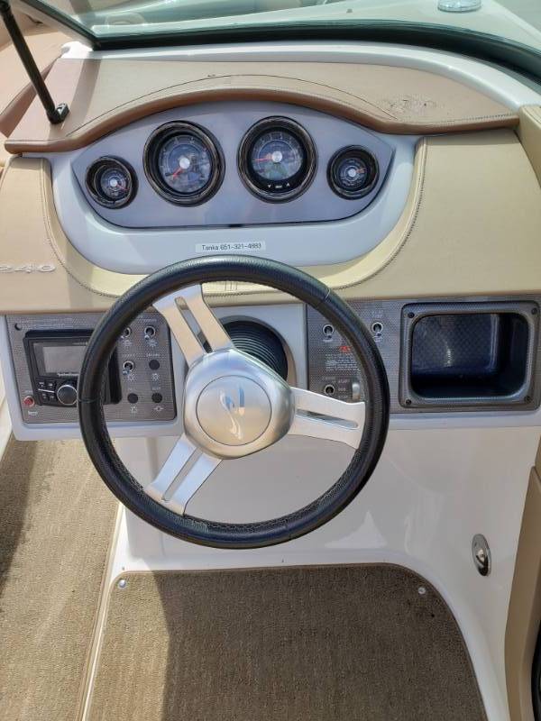 2016 Sea  Ray 240 Sun Deck