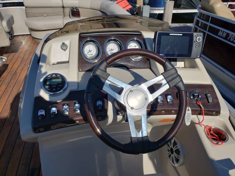 2016 Bennington 2375 RCLP