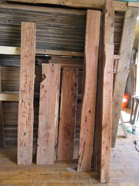 ROUGH SAWN RED CEDAR