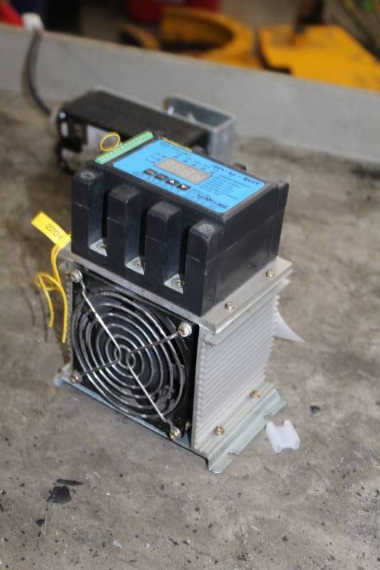 lot 365 image: Seroun Electronics Co. STR-UNIT