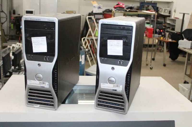 lot 408 image: Dell Precision T3400 Computer Towers