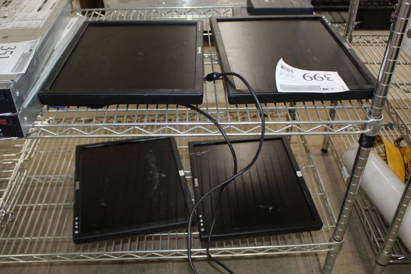 lot 399 image: Dell 17-inch Computer Monitors
