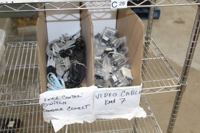 lot 391 image: Console Connect Cables, Video Cables