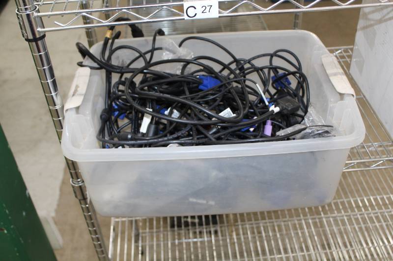 lot 390 image: Misc. Computer Cords