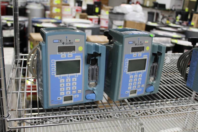 lot 308 image: Alaris Medical Systems 7130E Volumetric Infusion Pump