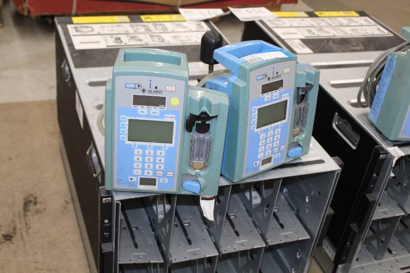 lot 312 image: Alaris Medical Systems 7130E Volumetric Infusion Pump