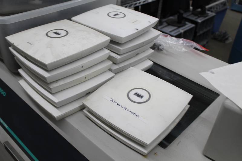 lot 379 image: Cisco AIR-LAP1142N-A-K9 Aironet 1130AG Wireless Access Point