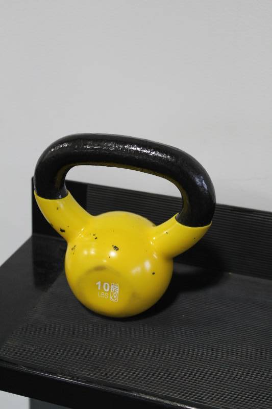 lot 354 image: 10-lb. Kettle Bell