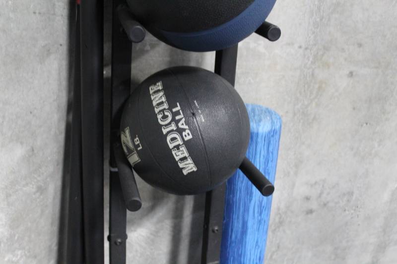 lot 361 image: 12-lb. Medicine Ball