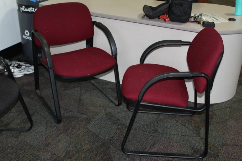lot 391 image: Padded Office Chairs
